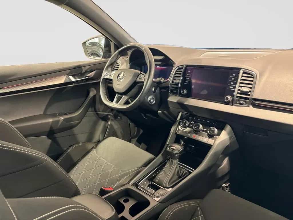 Skoda Karoq 2.0TSI Sport 4x4 1.HD AHK ACC LED DCC NAVI 10/2019-photo-10