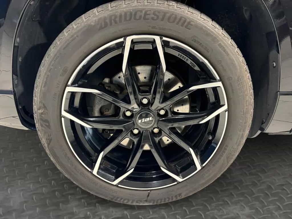 Skoda Karoq 2.0TSI Sport 4x4 1.HD AHK ACC LED DCC NAVI 10/2019-photo-27
