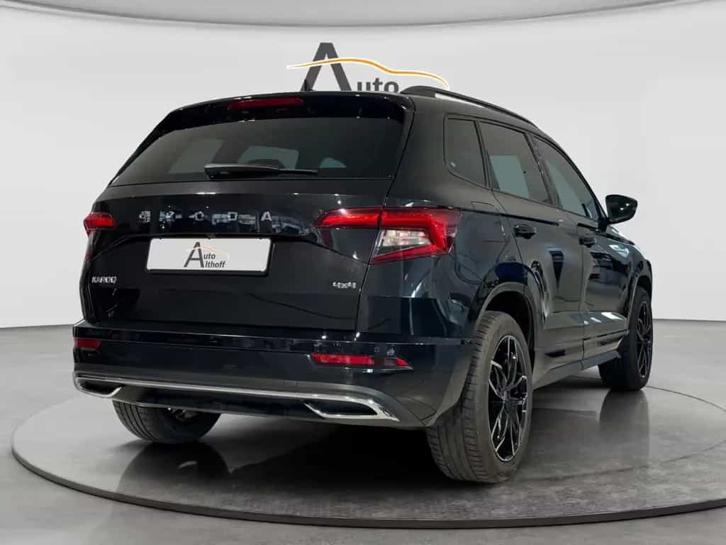 Skoda Karoq 2.0TSI Sport 4x4 1.HD AHK ACC LED DCC NAVI 10/2019-photo-5