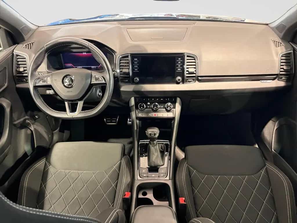 Skoda Karoq 2.0TSI Sport 4x4 1.HD AHK ACC LED DCC NAVI 10/2019-photo-9
