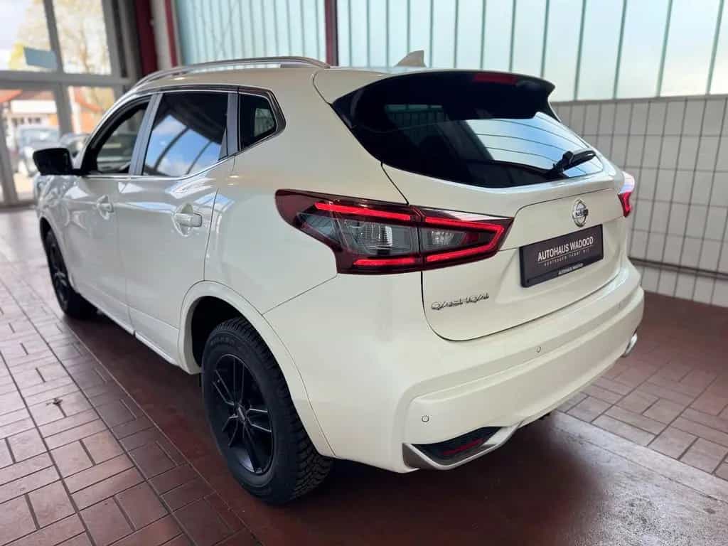 Nissan Qashqai 1.3 Tekna+/Autom/Pano/Leder/360°Kam/BOSE 04/2020-photo-3