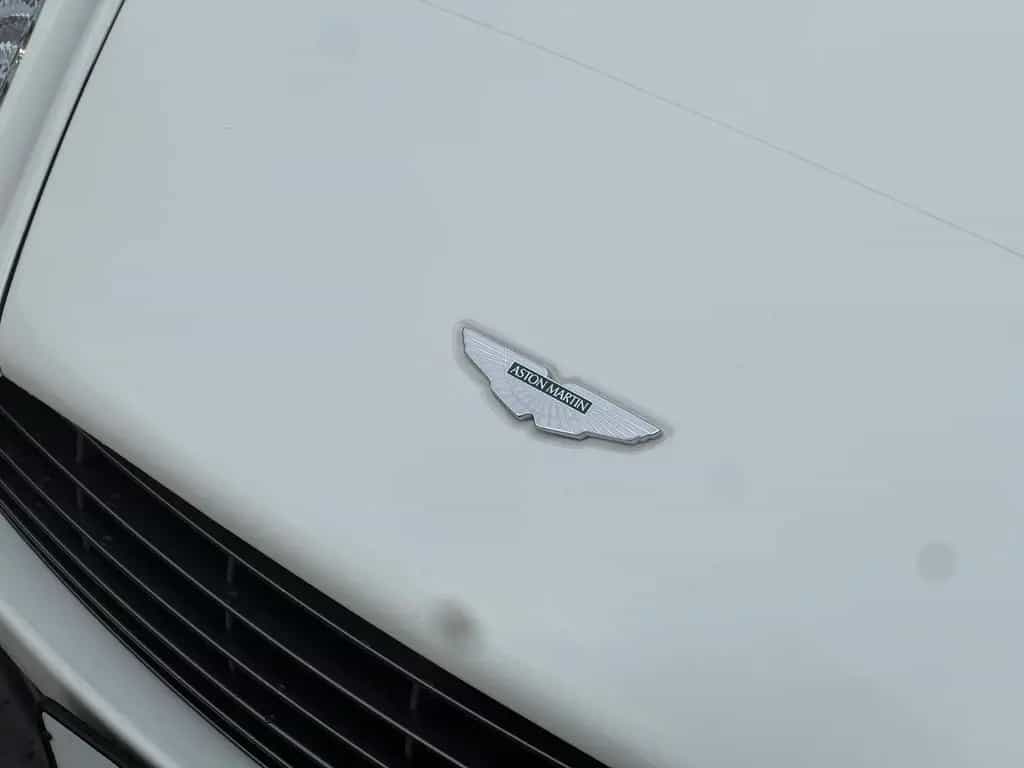 Aston Martin V8 Vantage Coupe*RFK nur 18TKM*wie NEU 03/2017-photo-13