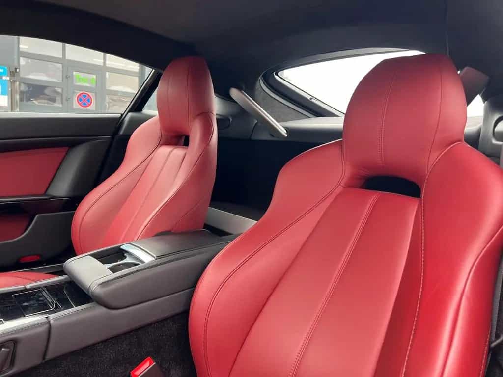 Aston Martin V8 Vantage Coupe*RFK nur 18TKM*wie NEU 03/2017-photo-19