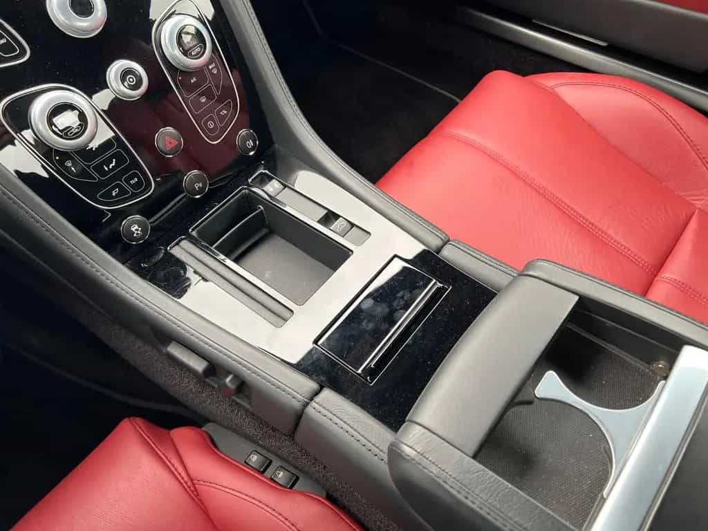 Aston Martin V8 Vantage Coupe*RFK nur 18TKM*wie NEU 03/2017-photo-26