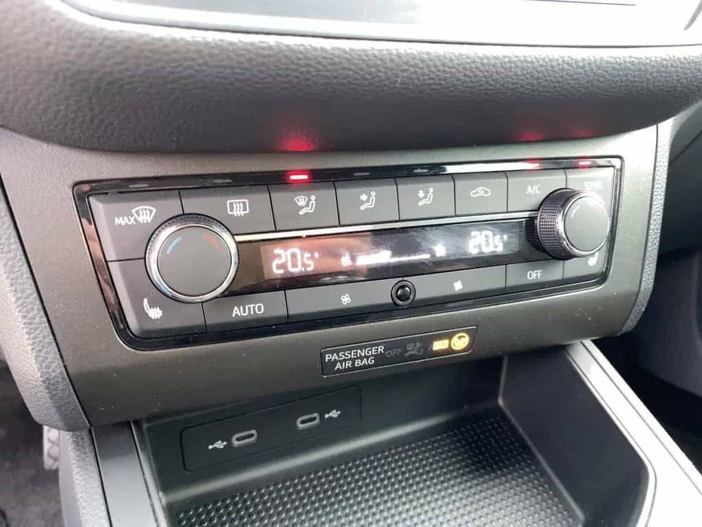 Seat Ibiza FR *ACC*Kamera*SHZ*18 Zoll*Tempomat*DAB*PD 09/2021-photo-14
