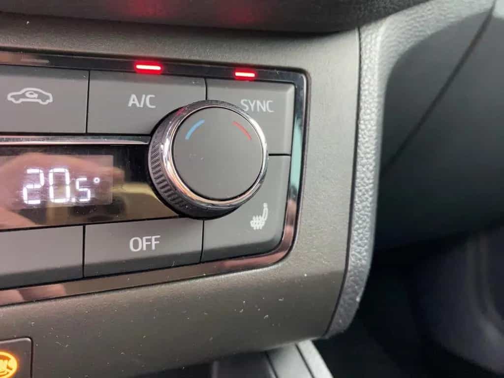 Seat Ibiza FR *ACC*Kamera*SHZ*18 Zoll*Tempomat*DAB*PD 09/2021-photo-15