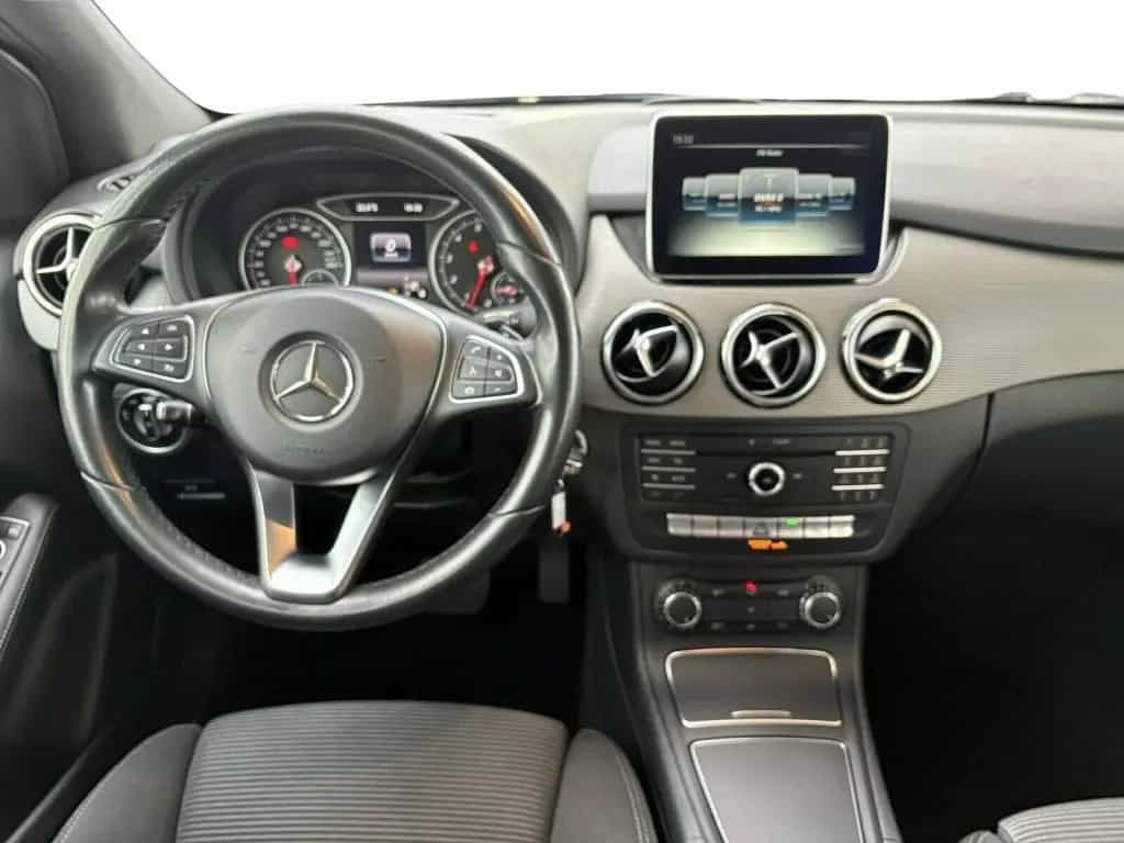 Mercedes-Benz B-Class 180 AUT KlimaA LED LM PDC Pano ParkAss SD SHZ 11/2016-photo-13