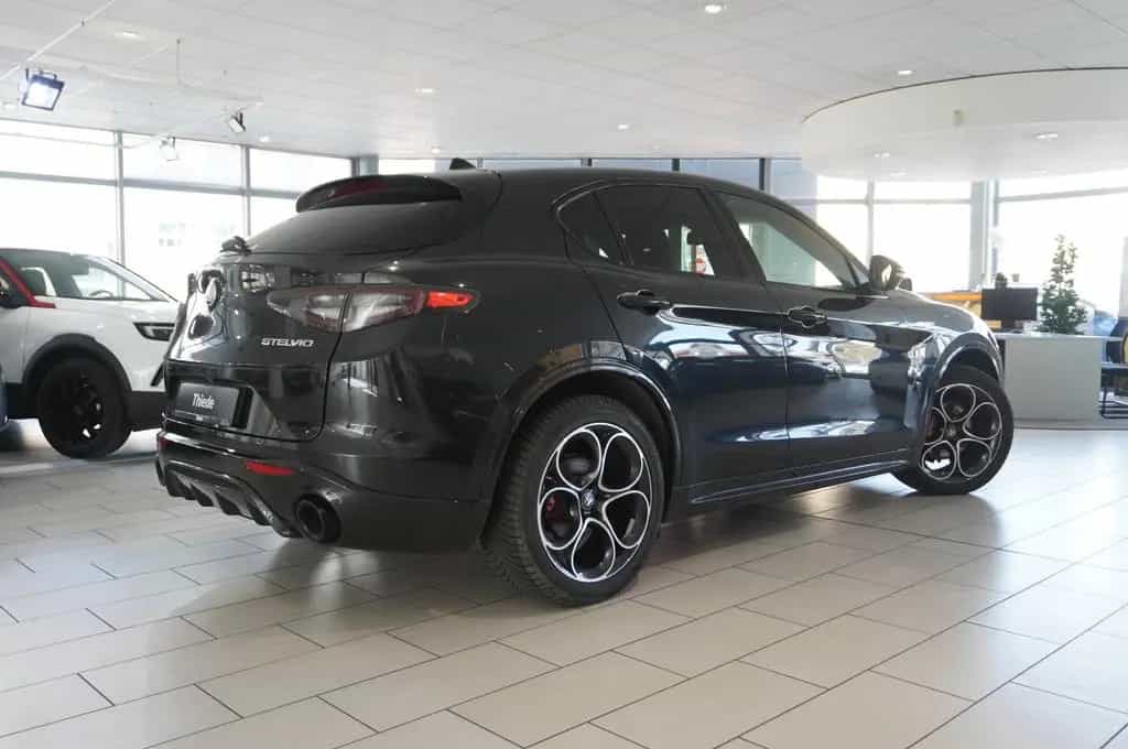 Alfa Romeo Stelvio 2.2D VELOCE Q4 NAVI/LED/KAMERA/MATRIX/SH 06/2024-photo-10