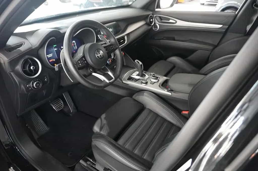 Alfa Romeo Stelvio 2.2D VELOCE Q4 NAVI/LED/KAMERA/MATRIX/SH 06/2024-photo-15