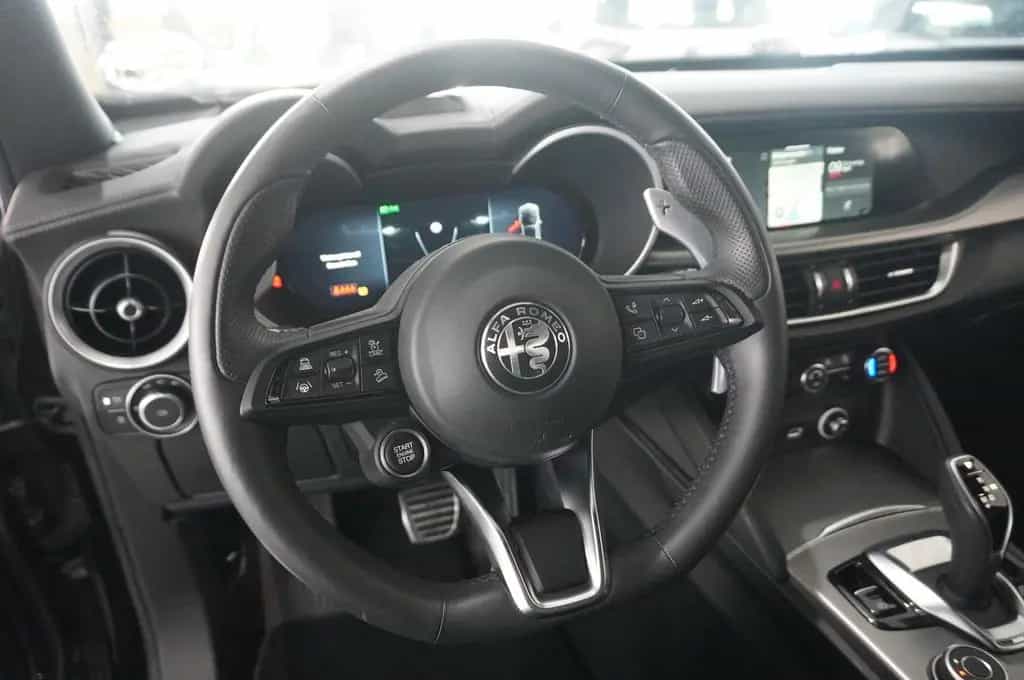 Alfa Romeo Stelvio 2.2D VELOCE Q4 NAVI/LED/KAMERA/MATRIX/SH 06/2024-photo-21