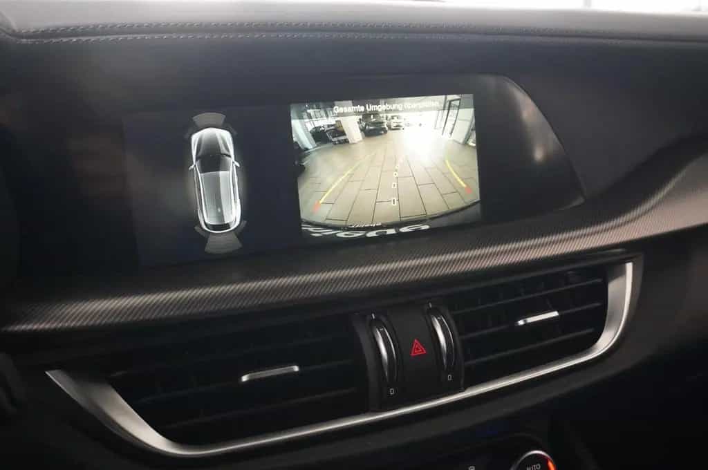 Alfa Romeo Stelvio 2.2D VELOCE Q4 NAVI/LED/KAMERA/MATRIX/SH 06/2024-photo-34