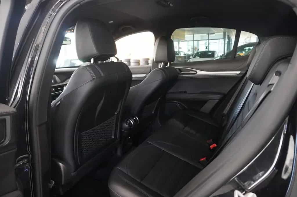 Alfa Romeo Stelvio 2.2D VELOCE Q4 NAVI/LED/KAMERA/MATRIX/SH 06/2024-photo-39