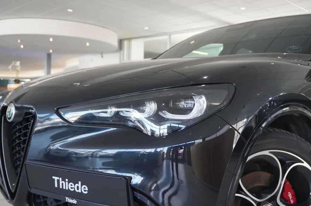 Alfa Romeo Stelvio 2.2D VELOCE Q4 NAVI/LED/KAMERA/MATRIX/SH 06/2024-photo-4