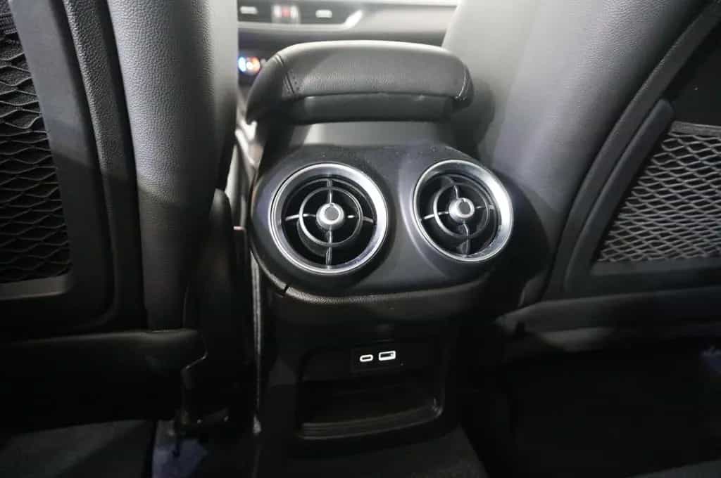 Alfa Romeo Stelvio 2.2D VELOCE Q4 NAVI/LED/KAMERA/MATRIX/SH 06/2024-photo-41