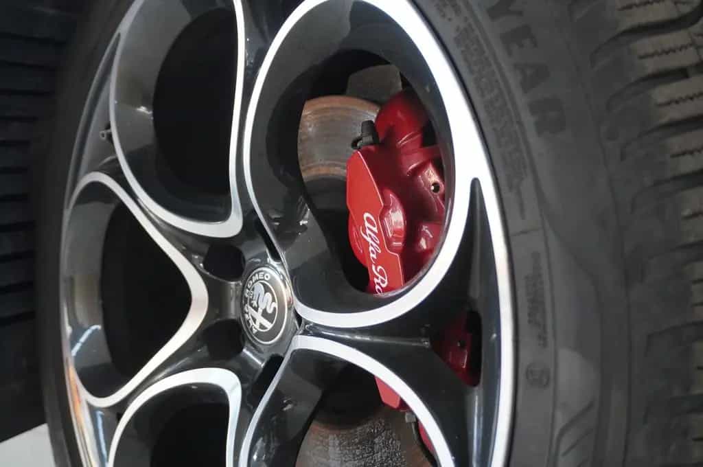Alfa Romeo Stelvio 2.2D VELOCE Q4 NAVI/LED/KAMERA/MATRIX/SH 06/2024-photo-5