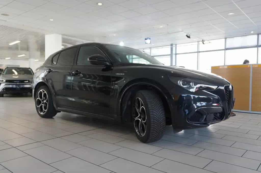 Alfa Romeo Stelvio 2.2D VELOCE Q4 NAVI/LED/KAMERA/MATRIX/SH 06/2024-photo-7