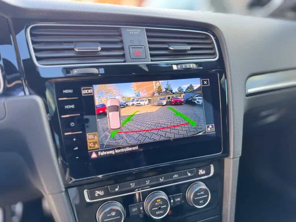 Volkswagen Golf VII LimR 4Motion*Akrap.*Pano*DCC*Dynaudio 09/2019-photo-23