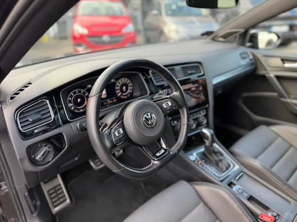 Volkswagen Golf VII LimR 4Motion*Akrap.*Pano*DCC*Dynaudio 09/2019-photo-35