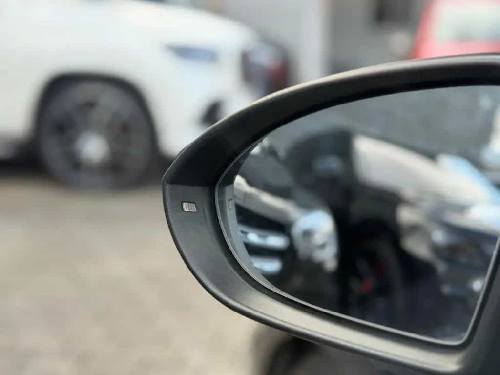 Volkswagen Golf VII LimR 4Motion*Akrap.*Pano*DCC*Dynaudio 09/2019-photo-36