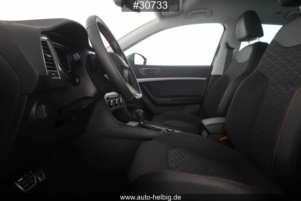 Seat Ateca 2.0 TDI FR #Kamera#LED#DSG#SHZ#Navi#Virtua 01/2025-photo-11
