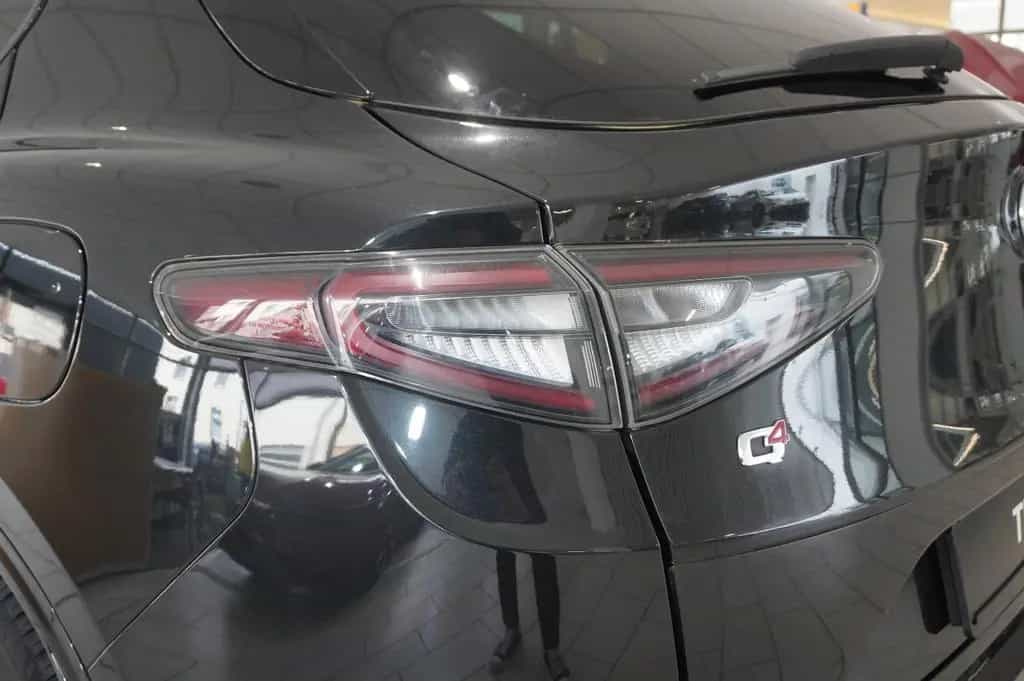 Alfa Romeo Stelvio 2.2D VELOCE Q4 NAVI/LED/KAMERA/MATRIX/SH 06/2024-photo-10