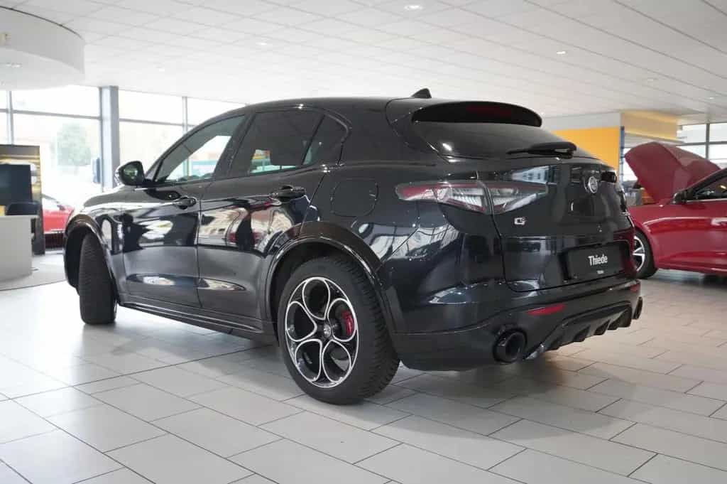 Alfa Romeo Stelvio 2.2D VELOCE Q4 NAVI/LED/KAMERA/MATRIX/SH 06/2024-photo-11