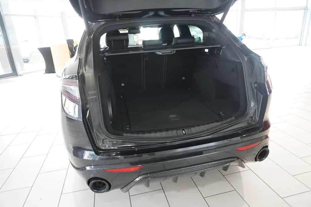Alfa Romeo Stelvio 2.2D VELOCE Q4 NAVI/LED/KAMERA/MATRIX/SH 06/2024-photo-12