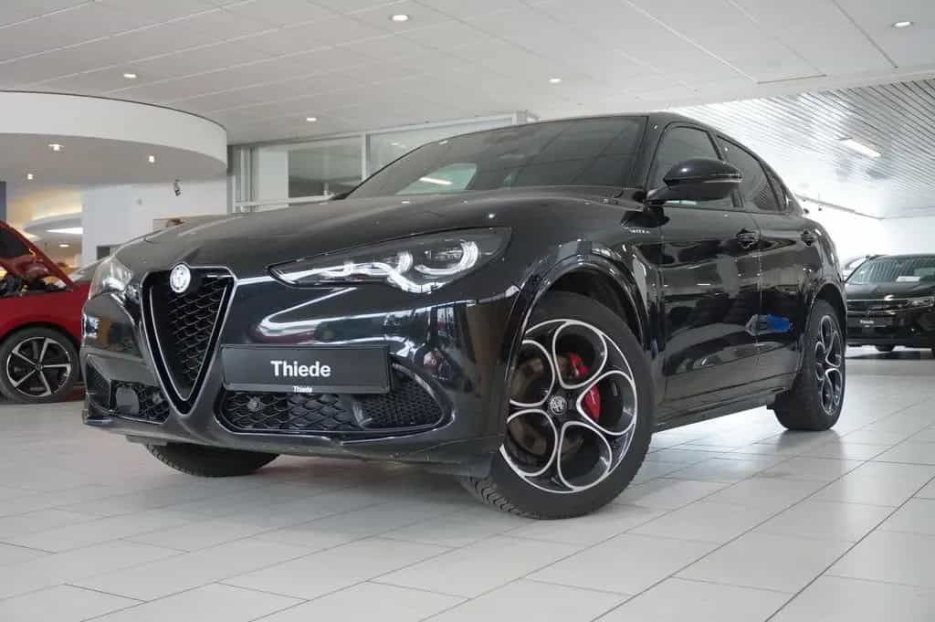 Alfa Romeo Stelvio 2.2D VELOCE Q4 NAVI/LED/KAMERA/MATRIX/SH 06/2024-photo-2