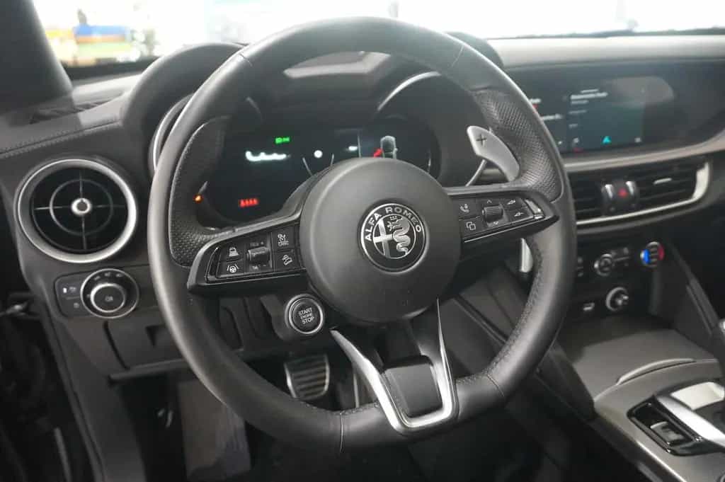 Alfa Romeo Stelvio 2.2D VELOCE Q4 NAVI/LED/KAMERA/MATRIX/SH 06/2024-photo-20