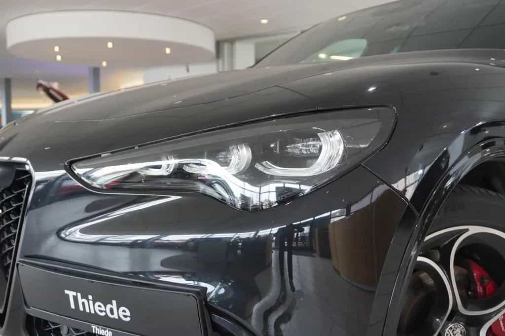 Alfa Romeo Stelvio 2.2D VELOCE Q4 NAVI/LED/KAMERA/MATRIX/SH 06/2024-photo-3