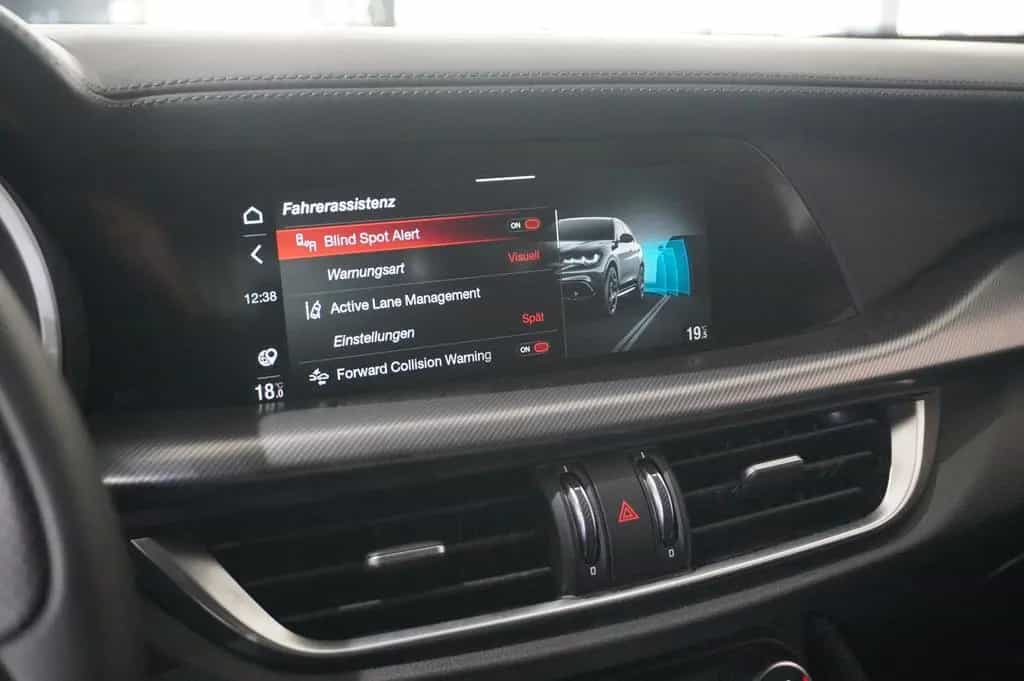 Alfa Romeo Stelvio 2.2D VELOCE Q4 NAVI/LED/KAMERA/MATRIX/SH 06/2024-photo-30