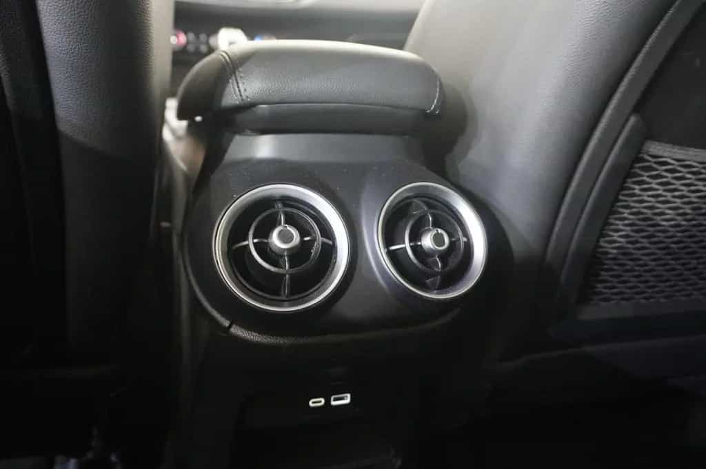 Alfa Romeo Stelvio 2.2D VELOCE Q4 NAVI/LED/KAMERA/MATRIX/SH 06/2024-photo-41