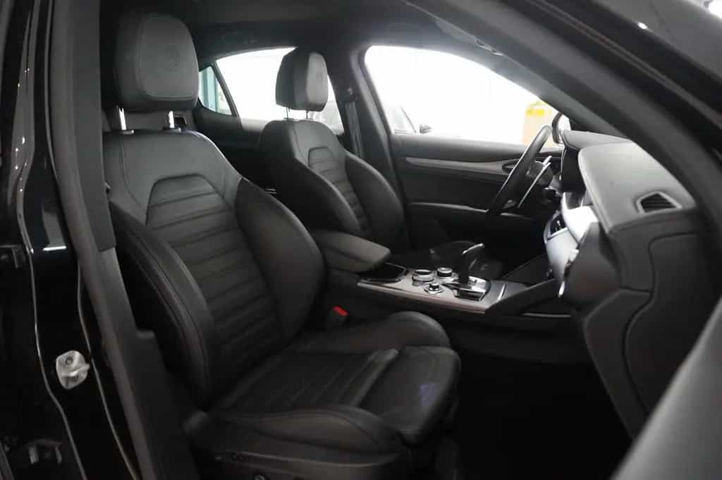 Alfa Romeo Stelvio 2.2D VELOCE Q4 NAVI/LED/KAMERA/MATRIX/SH 06/2024-photo-47