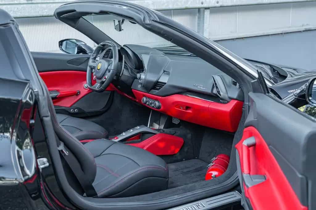 Ferrari 488 Spider *NEW SERVICE*NEW WARRANY FERRARI* PPF 01/2017-photo-30