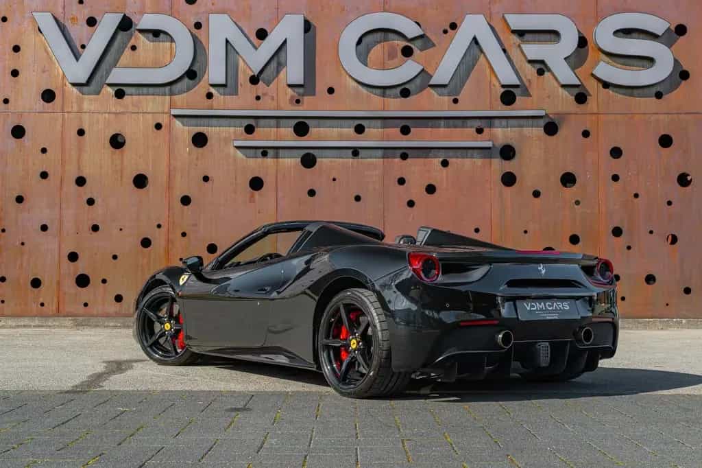 Ferrari 488 Spider *NEW SERVICE*NEW WARRANY FERRARI* PPF 01/2017-photo-4