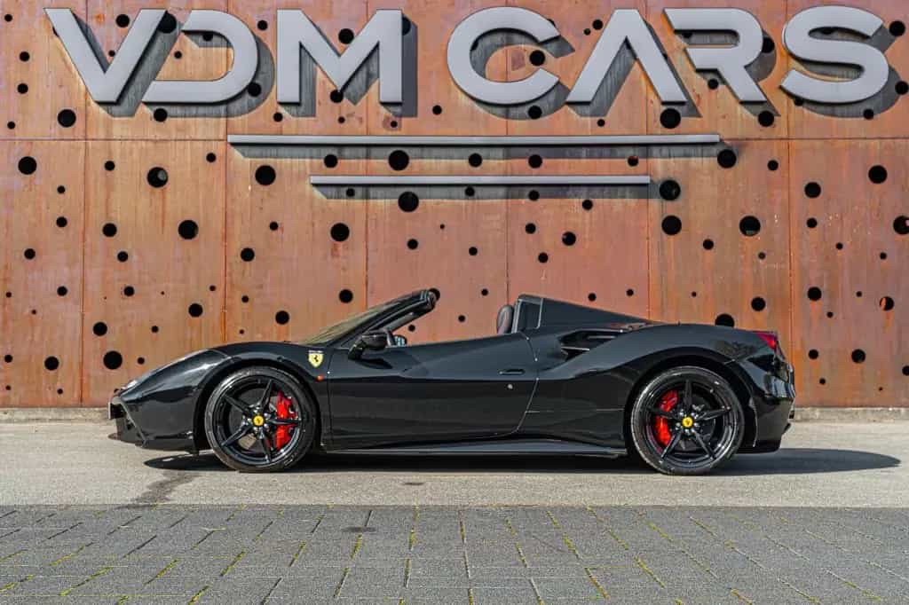 Ferrari 488 Spider *NEW SERVICE*NEW WARRANY FERRARI* PPF 01/2017-photo-7
