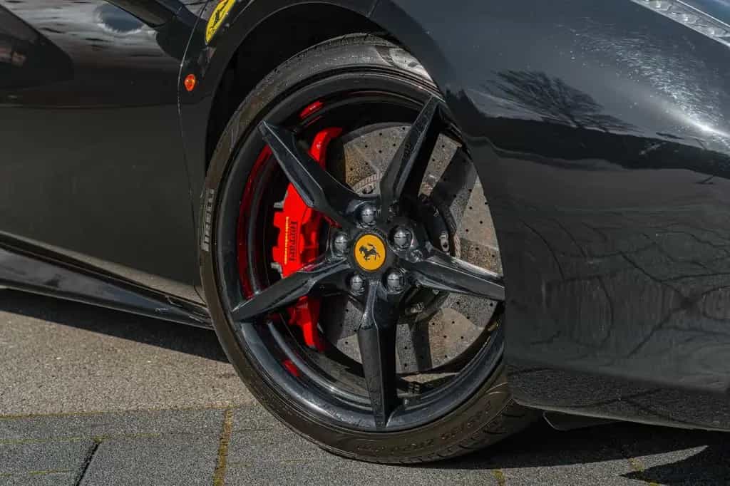 Ferrari 488 Spider *NEW SERVICE*NEW WARRANY FERRARI* PPF 01/2017-photo-9