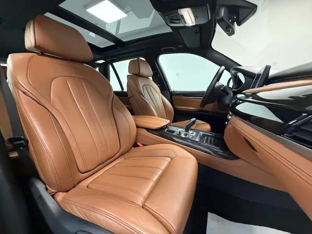 BMW X5 xDrive35i INDIVIDUAL Pano HUD Kamera H/K LED 07/2017-photo-9