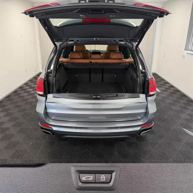 BMW X5 xDrive35i INDIVIDUAL Pano HUD Kamera H/K LED 07/2017-photo-16