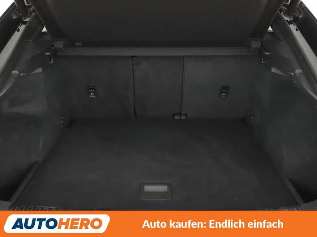 Audi Q3 Sportback 35 TDI quattro S line*NAVI*LIM*PDC* 11/2020-photo-17