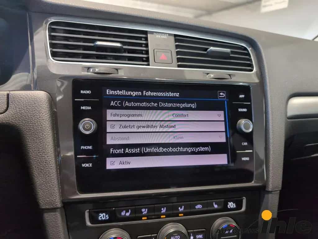 Volkswagen Golf VII Comfortline 1,0 TSI AHK+BLUETOOTH+R-FAH 06/2019-photo-28
