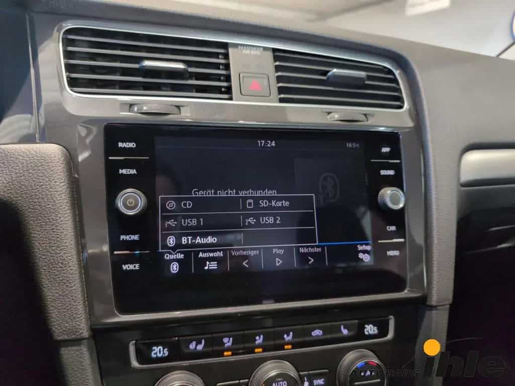 Volkswagen Golf VII Comfortline 1,0 TSI AHK+BLUETOOTH+R-FAH 06/2019-photo-29