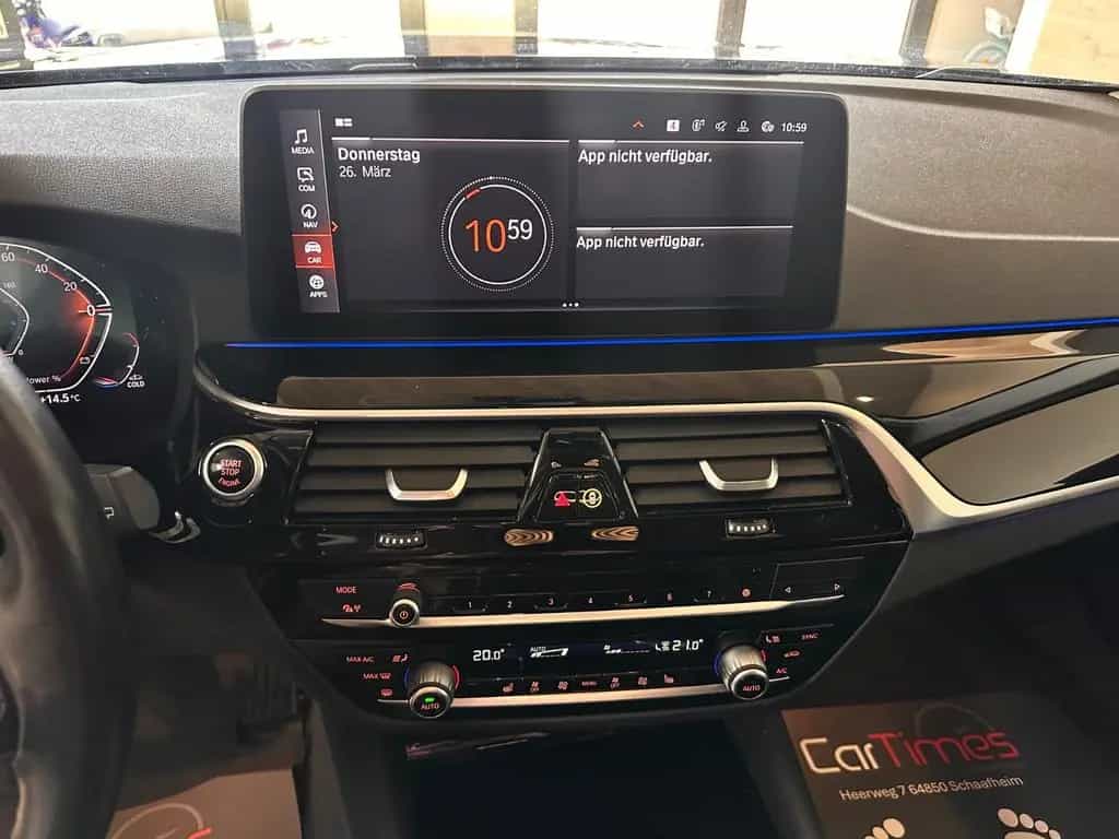 BMW 520 5 Touring AHK LEDER 11/2021-photo-17