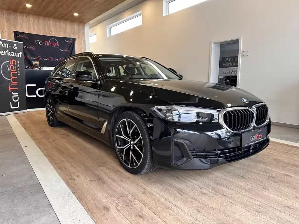 BMW 520 5 Touring AHK LEDER 11/2021-photo-2