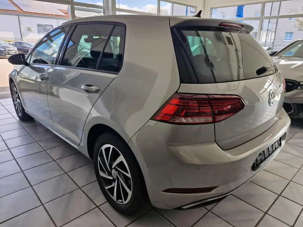 Volkswagen Golf VII Lim. Join*LED*SmartLink*SHZ*ACC* 04/2018-photo-6