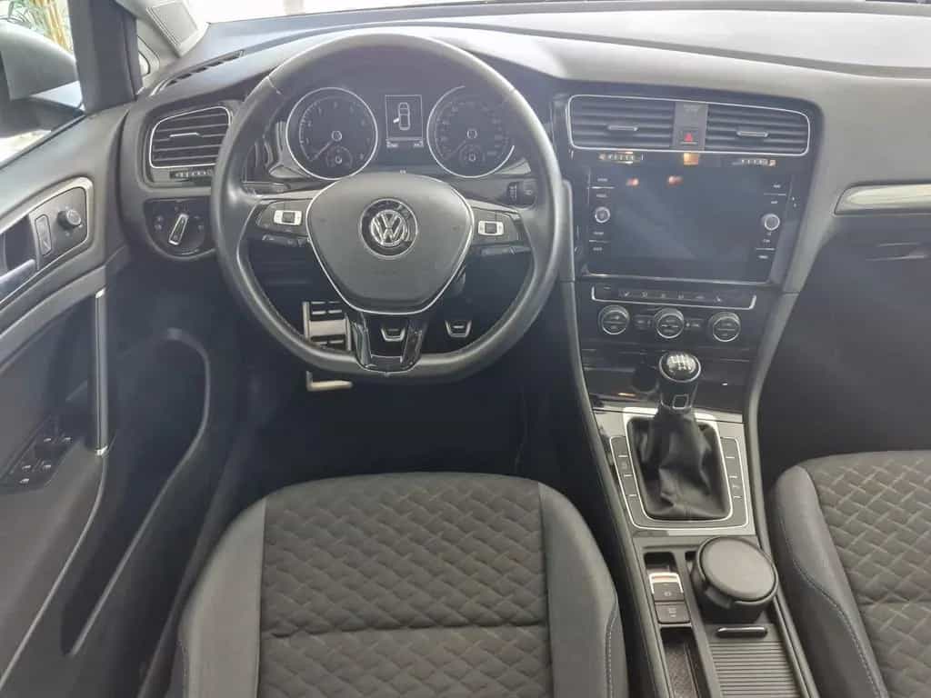 Volkswagen Golf VII Lim. Join*LED*SmartLink*SHZ*ACC* 04/2018-photo-9