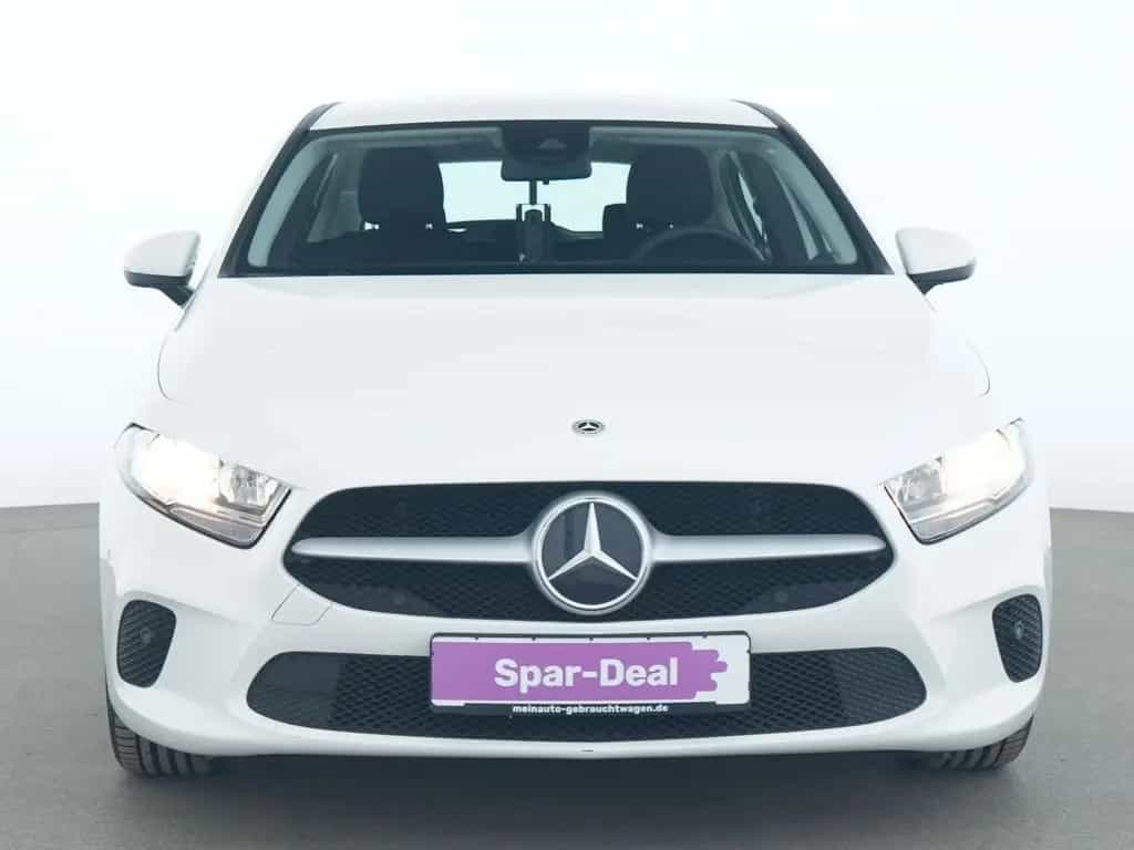 Mercedes-Benz A-Class 200 Navi|Park-Assistent|Tempomat|Sitzheizung 08/2022-photo-2
