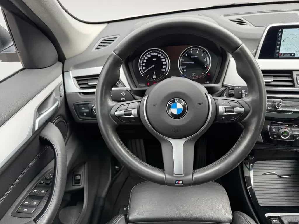BMW X1 sDrive 20i xLine*PANO*NAVI*AUTOM.*LED*S-Heft* 06/2019-photo-10