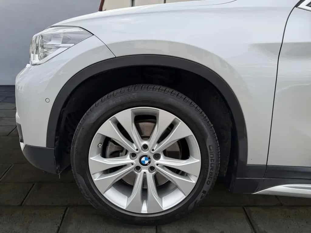 BMW X1 sDrive 20i xLine*PANO*NAVI*AUTOM.*LED*S-Heft* 06/2019-photo-12