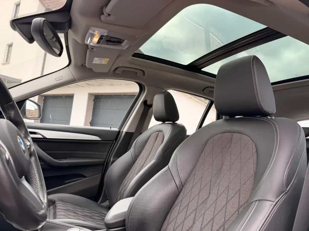 BMW X1 sDrive 20i xLine*PANO*NAVI*AUTOM.*LED*S-Heft* 06/2019-photo-18